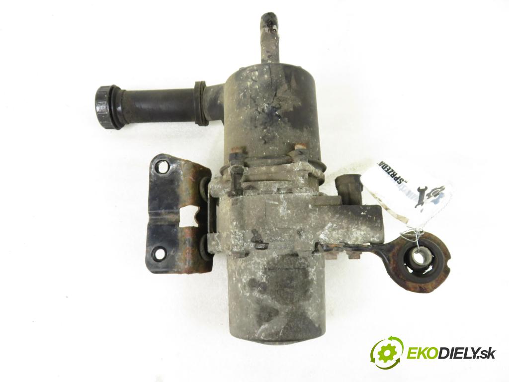 PEUGEOT 307 (3A/C) HB 2004 65,00 1.4 16V - KFU (ET3J4) 1360,00 Pumpa servočerpadlo 9648744580