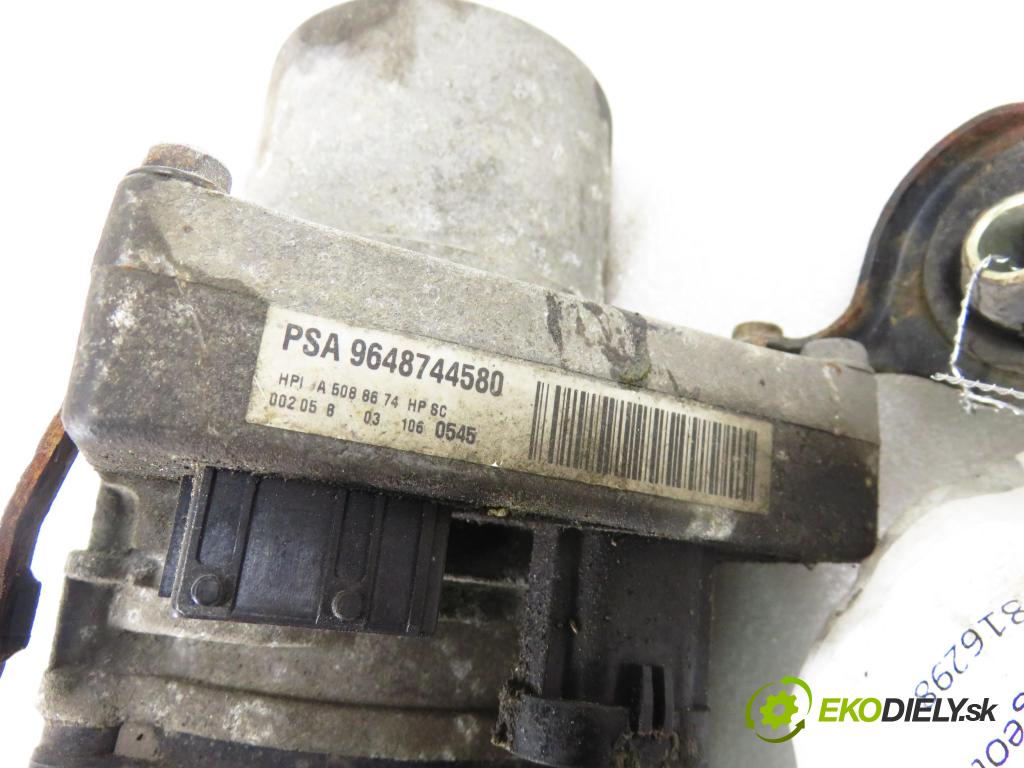 PEUGEOT 307 (3A/C) HB 2004 65,00 1.4 16V - KFU (ET3J4) 1360,00 Pumpa servočerpadlo 9648744580