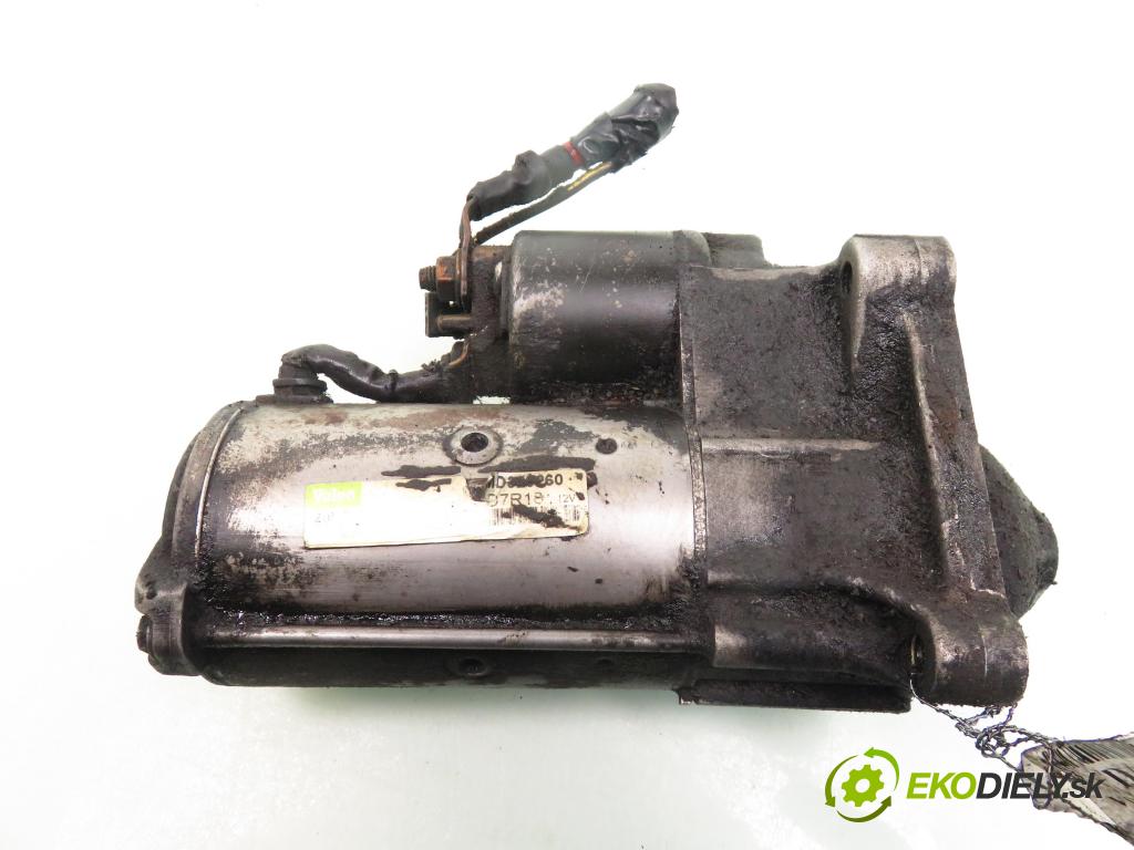 VOLVO V40 Kombi (645) KOMBI 1999 70,00 1.9 DI 95 - D 4192 T2 1870,00 Štartér D7R18 (Štartéry)