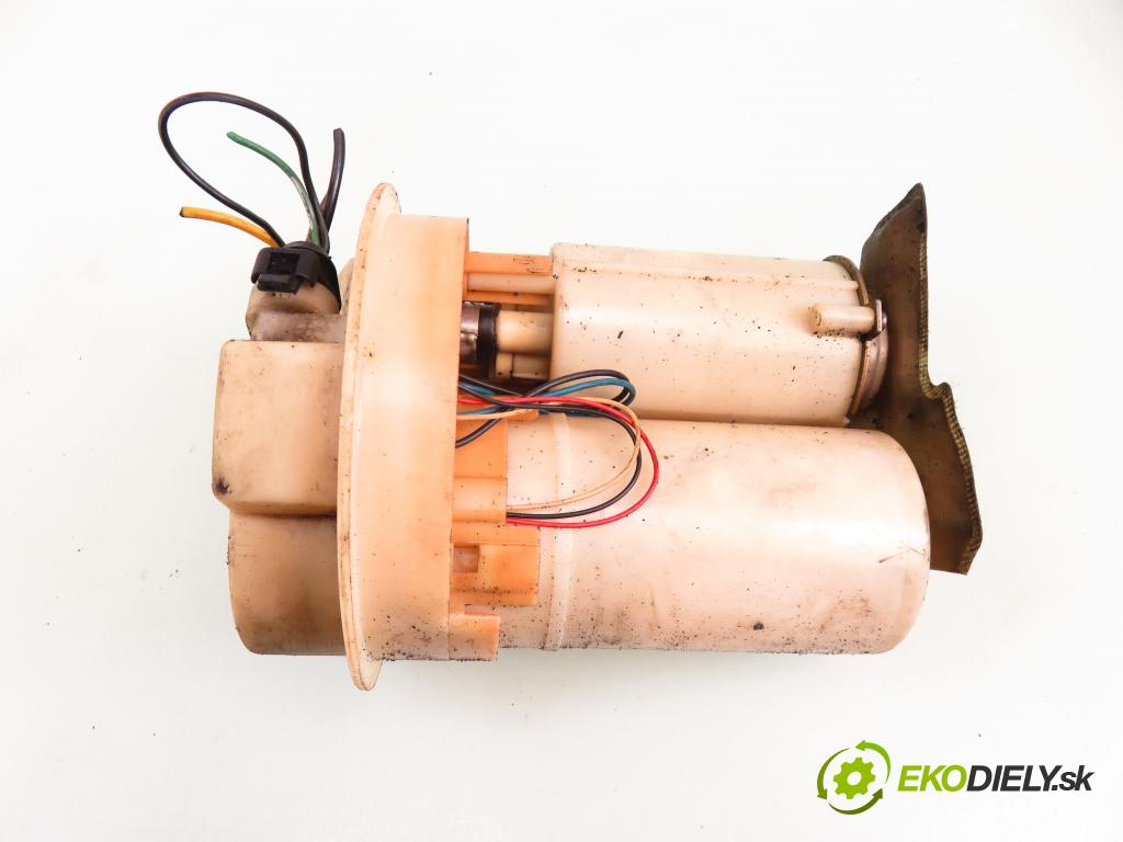 RENAULT CLIO I (B/C57_, 5/357_) HB 1996 40,00 1.2 (B/C/S572) - E5F 710 1171,00 Pumpa paliva 7700415624