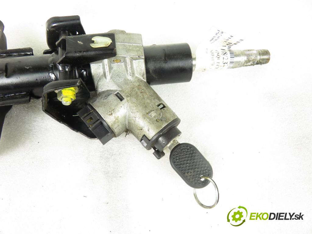 FIAT CINQUECENTO (170_) HB 1995 23,00 0.7 (170AA) - 170 A.000 704,00 Hriadeľ, tyč volantu  (Tyče riadenia (volantu))