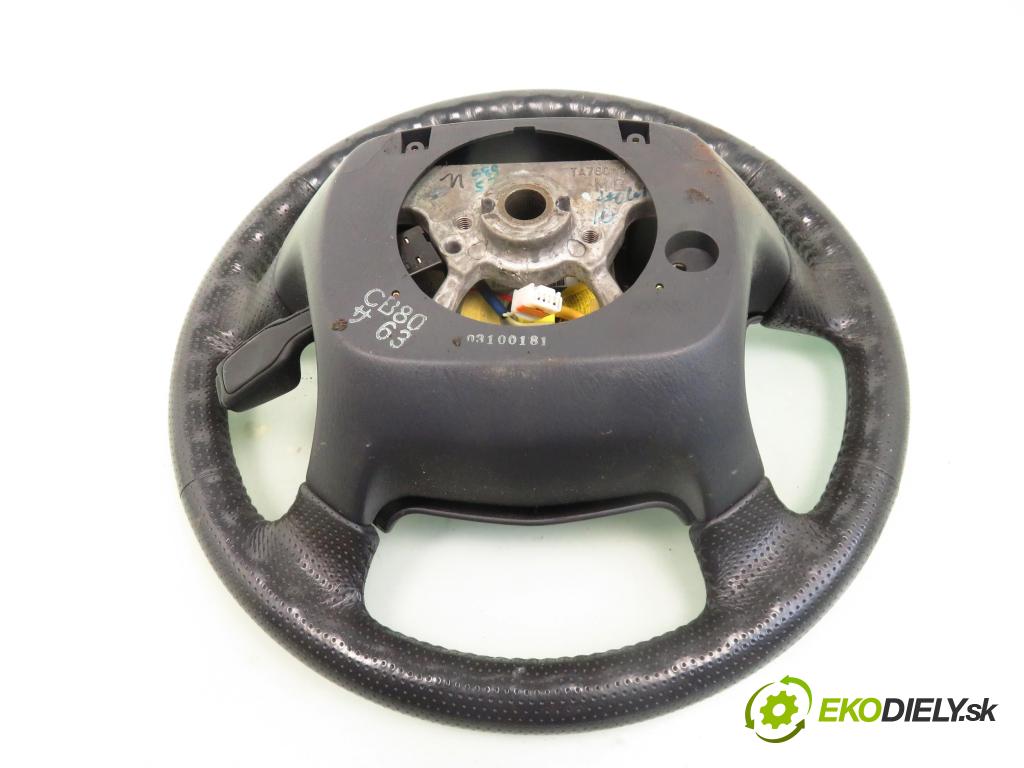 MAZDA PREMACY (CP) MINIVAN 2004 74,00 1.9 100 - FP 1840,00 Volant  (Volanty)