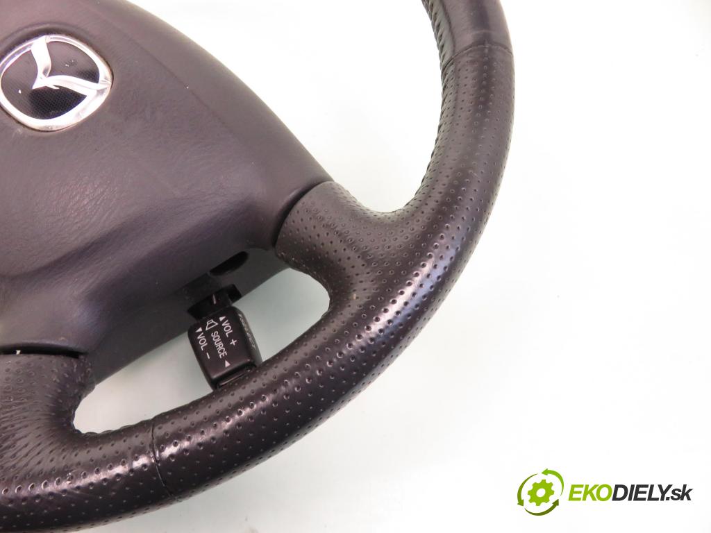 MAZDA PREMACY (CP) MINIVAN 2004 74,00 1.9 100 - FP 1840,00 Volant (Volanty)