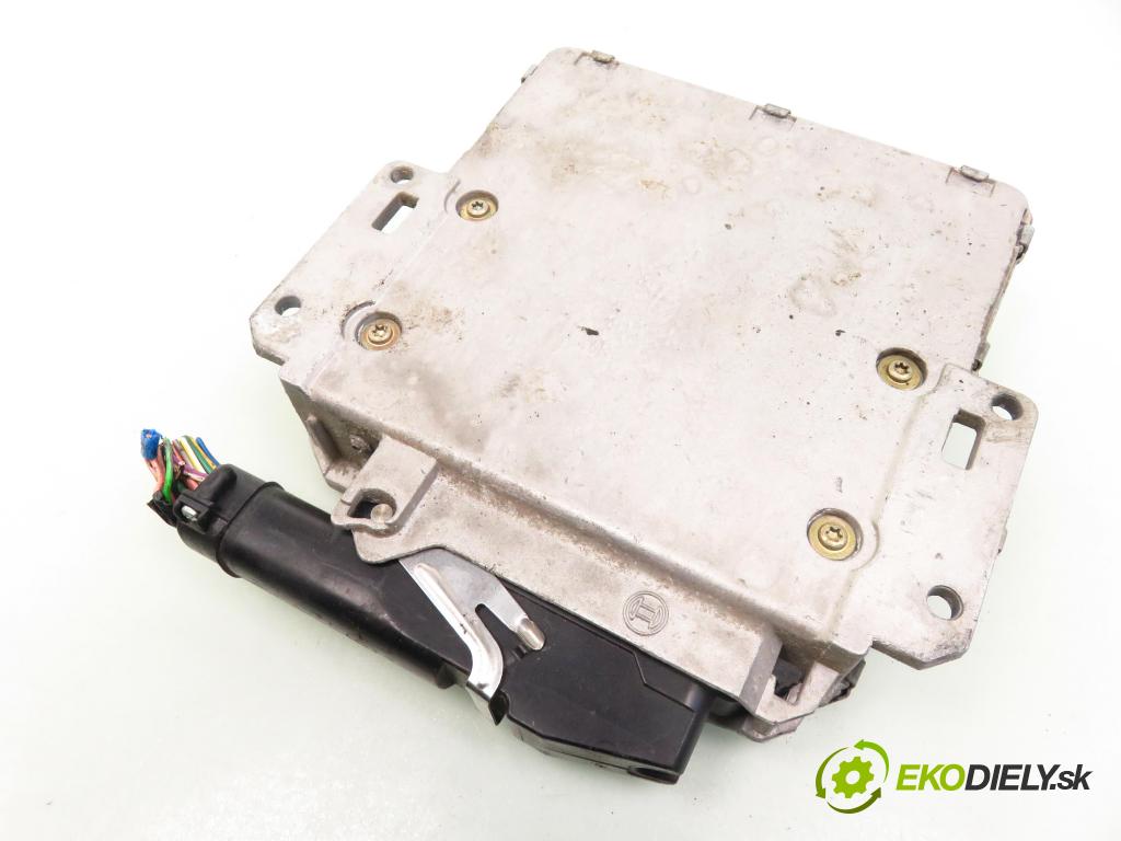 LAND ROVER FREELANDER (L314) TERENOWY 1999 72,00 2.0 DI 4x4 - 20 T2N 1994,00 Riadiaca jednotka Motor 0281001420 ; MSB101070