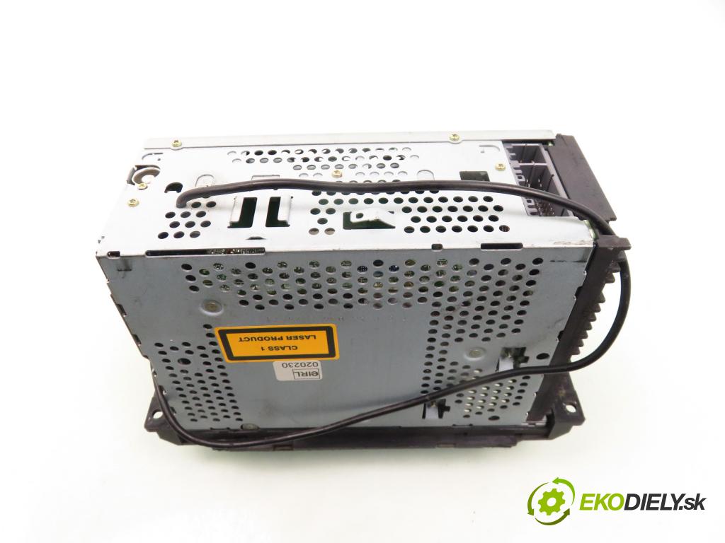 CHRYSLER PT CRUISER (PT_) MINIVAN 2002 104,00 2 - ECC 1996,00 RADIO Modul P56038585AO