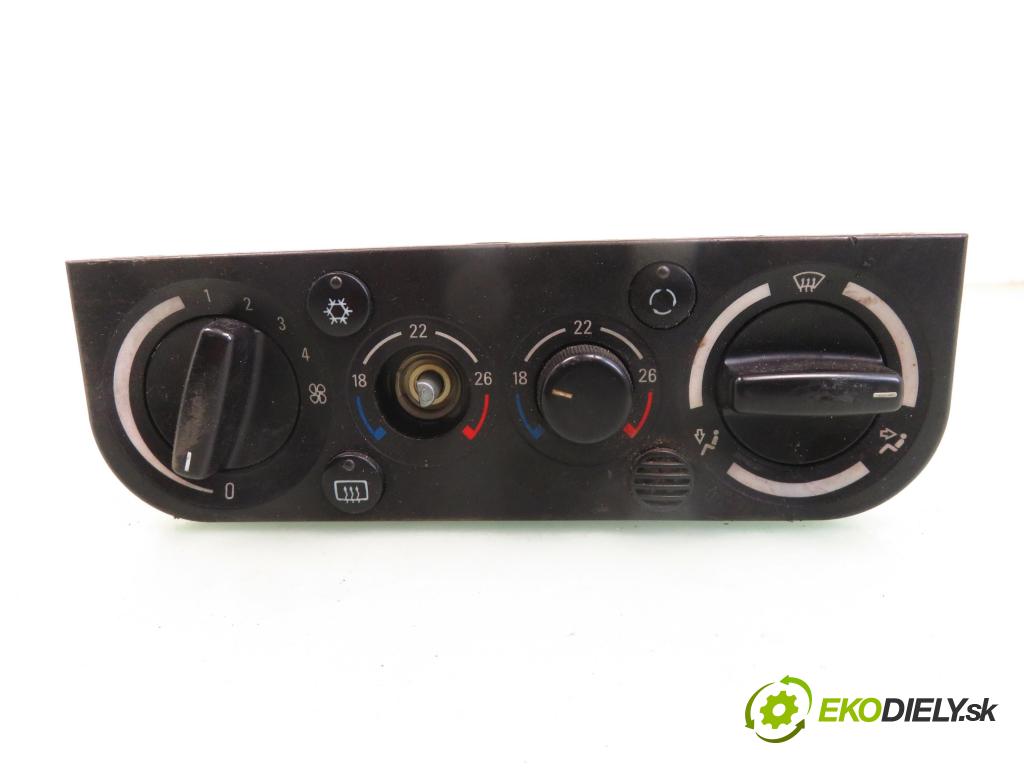 BMW 3 (E36) SEDAN 1995 75,00 316 i 102 - M43 B16 1596,00 Panel kúrenia KLIMATIZACE: 1387340