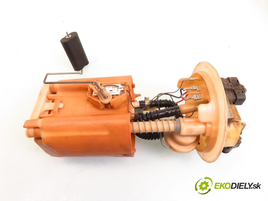 PEUGEOT 206 liftback (2A/C) HB 2000 55,00 1.4 75 - KFW 1360,00 pumpa paliva 9625476280 ; 09730149900