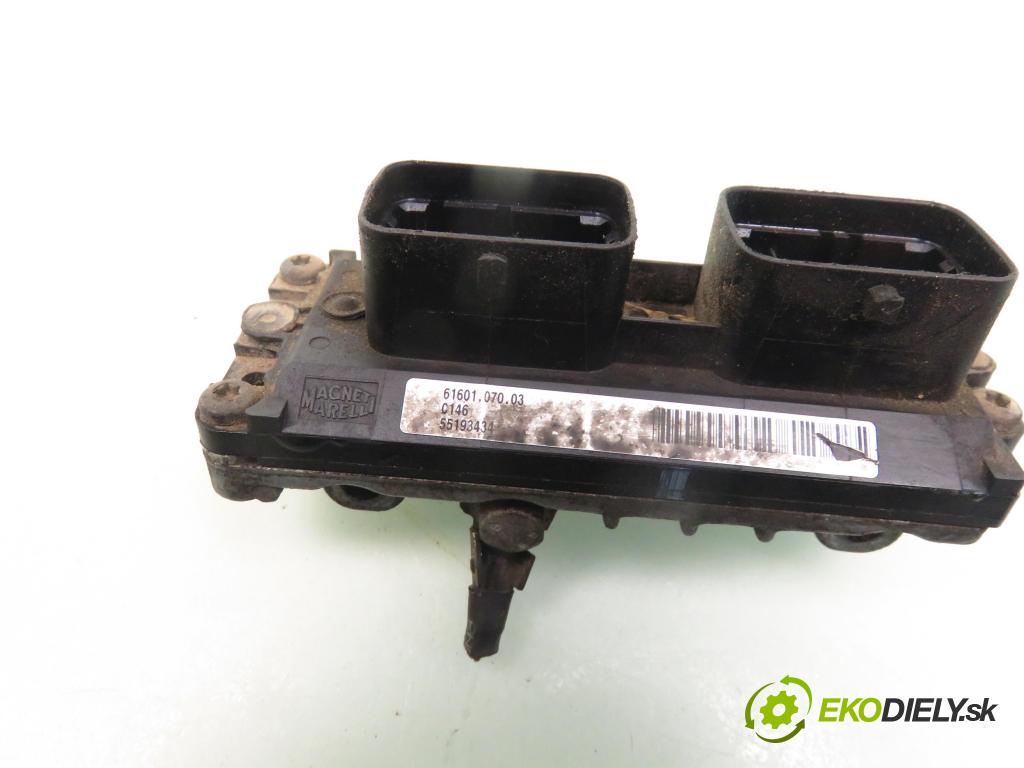 FIAT PANDA (169_) HB 2005 40,00 1.1 54 - 187 A1.000 1108,00 Riadiaca jednotka Motor IAW5AFSM ; 6160107003 ; 55193434