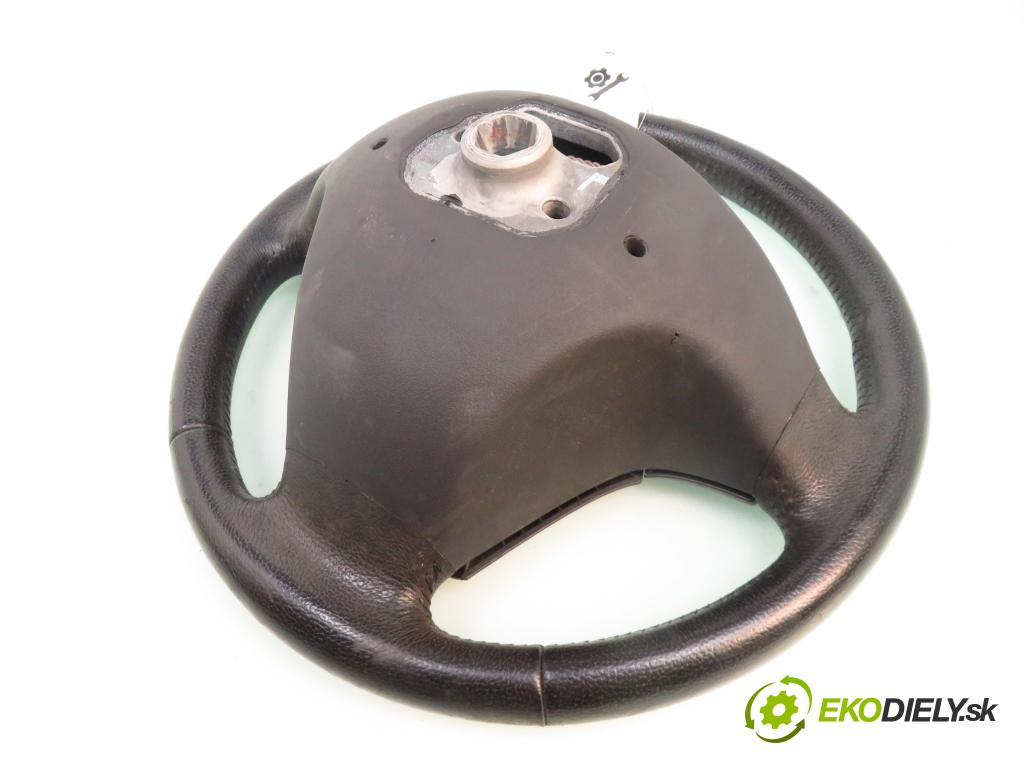 VOLVO V50 (MW) KOMBI 2005 100,00 2.0 D 136 - D 4204 T (PSA) 1997,00 Volant  (Volanty)