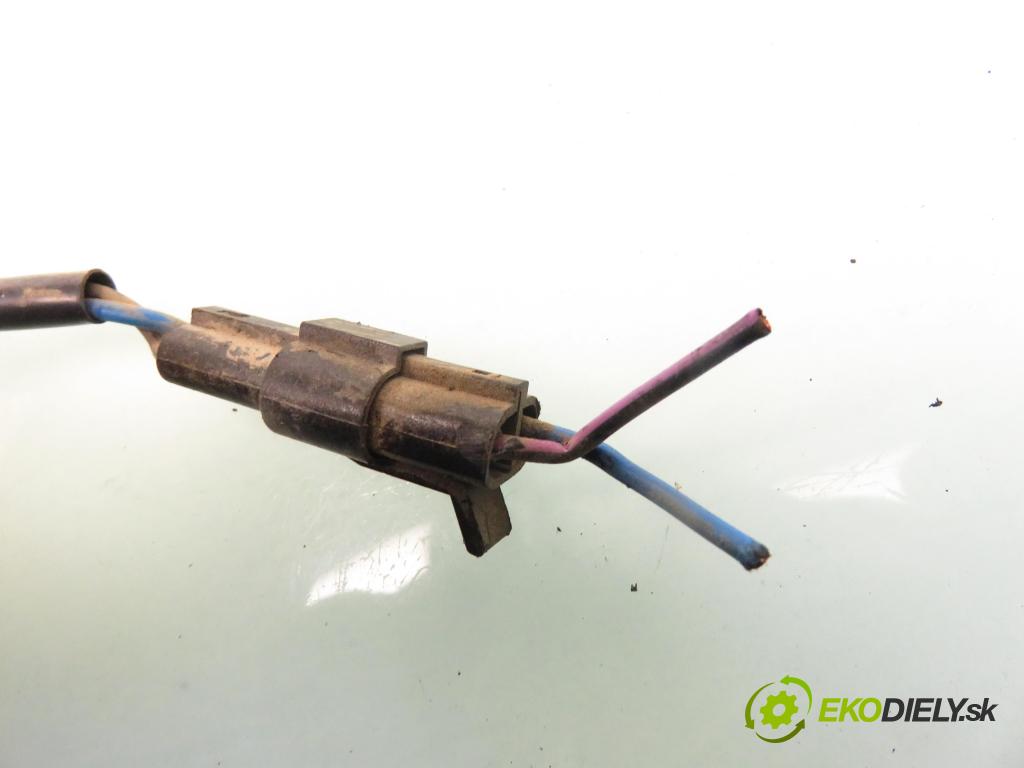OPEL VECTRA B (J96) LIFTBACK 1996 85,00 1.8 i 16V ECOTEC X 18 XE 1799,00 Motorček stierače zadné 90504983 ; 404163