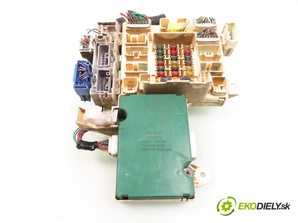 LEXUS IS I (JCE1_, GXE1_) SEDAN 1999 114,00 200 (GXE10) - 1G-FE 1988,00 MODUL BSI 8922153030 ; 2440000060