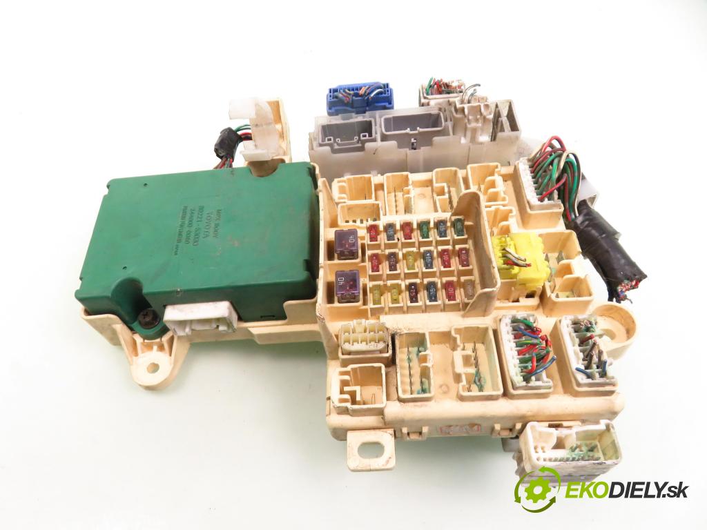 LEXUS IS I (JCE1_, GXE1_) SEDAN 1999 114,00 200 (GXE10) - 1G-FE 1988,00 MODUL BSI 8922153030 ; 2440000060