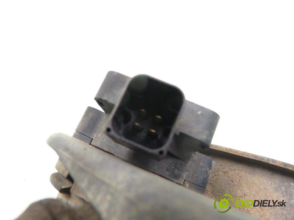 PEUGEOT PARTNER Skrzynia (5_, G_) KOMBIVAN 2003 80,00 1.6 - NFU (TU5JP4) 1587,00 Potenciometer plynového pedálu 9643365680 ; 445821001002 (Pedále)