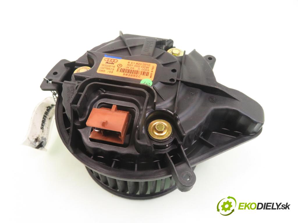 AUDI A4 (8E2, B6) SEDAN 2003 96,00 2.0 20V 130 - ALT 1984,00 Ventilátor vetráku 8E1820021E