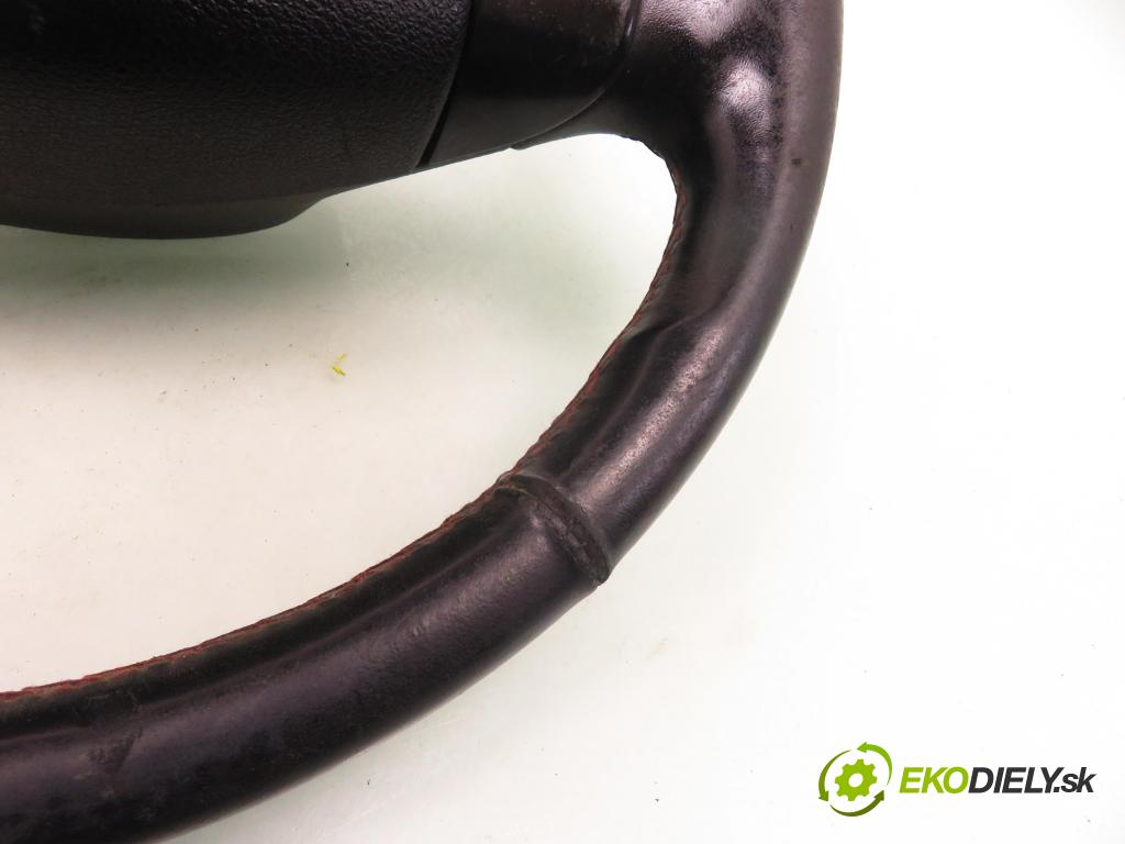 VW GOLF V (1K1) HB 2005 77,00 1.9 TDI - BXE 1896,00 Volant  (Volanty)