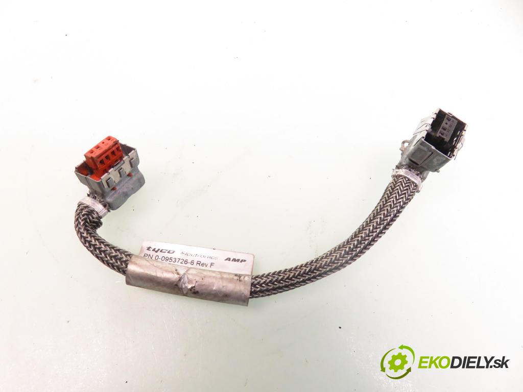 RENAULT LAGUNA II Grandtour (KG0/1_) KOMBI 2002 88,00 1.9 dCi (KG0G) - F9Q 670 1870,00 XENON 89030958 ; 0953726