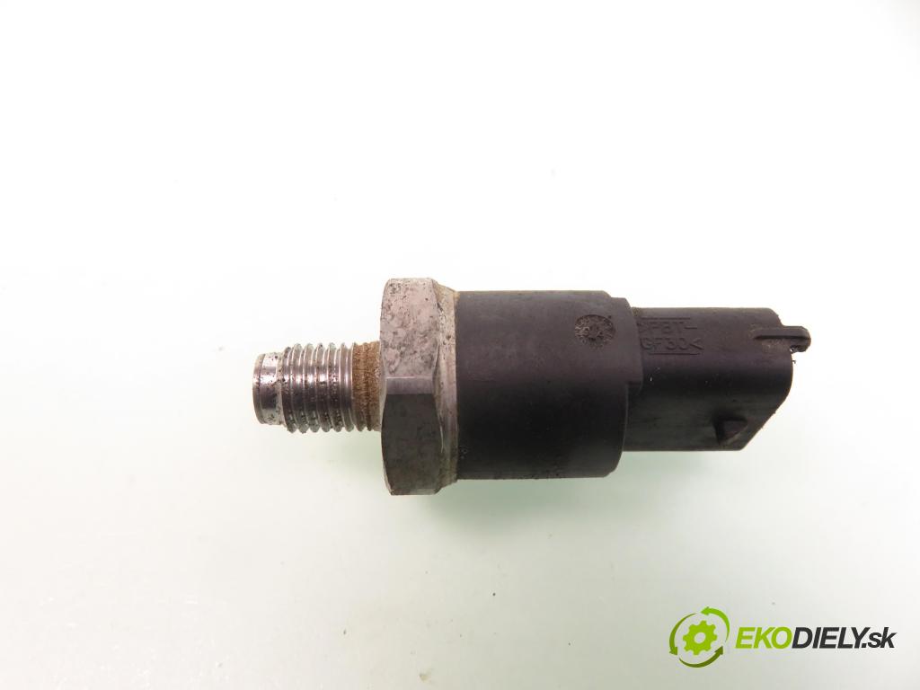 FIAT STILO (192_) HB 2002 59,00 1.9 JTD (192_XF1A) - 192 A3.000 1910,00 snímač TLAK: paliva 0281002405