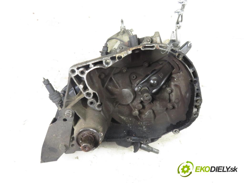 RENAULT CLIO II (BB_, CB_) HB 1998 55,00 1.4 (B/CB0C) - E7J 780 1390,00 Prevodovka MANUALNA JB1958