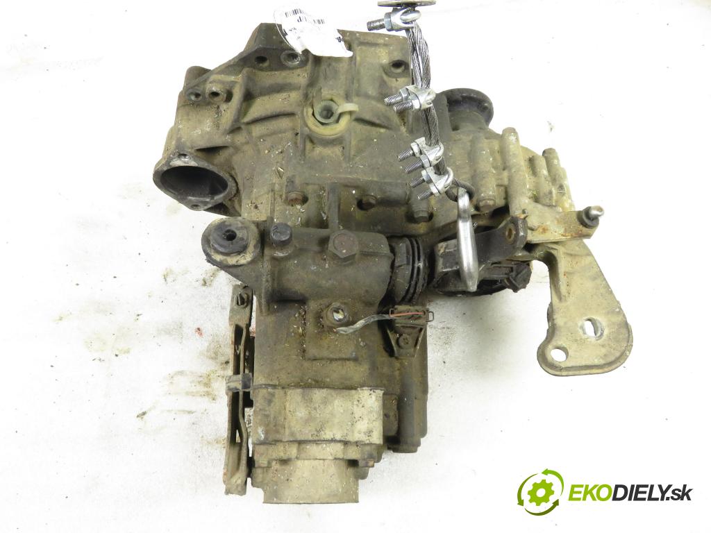 VW GOLF III (1H1) HB 1997 55,00 1.6 - ABU 1598,00 Prevodovka MANUALNA DGH