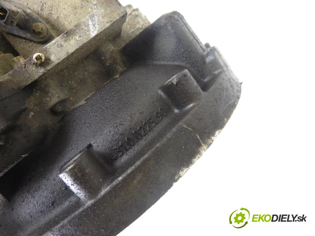 SMART FORTWO Coupe (450) HB 1999 45,00 0.6 R3 (450.332) - M 160.910 599,00 Prevodovka 4310022590 ; 4310023800 ; 0003227V008
