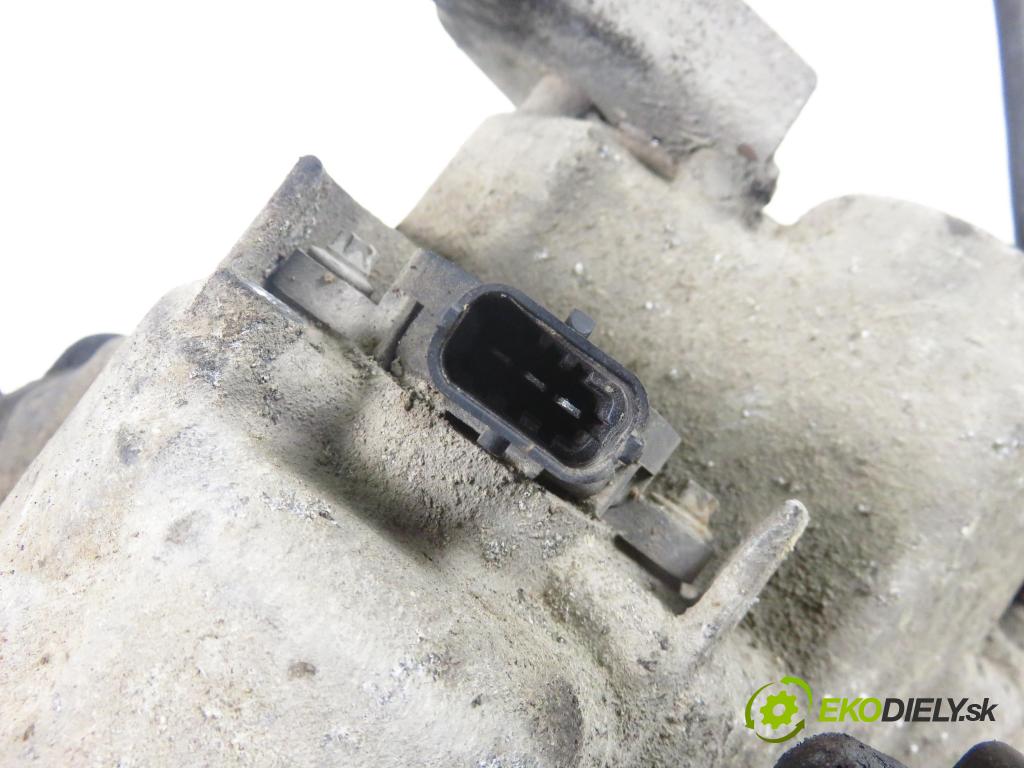 SMART FORTWO Coupe (450) HB 1999 45,00 0.6 R3 (450.332) - M 160.910 599,00 Prevodovka 4310022590 ; 4310023800 ; 0003227V008
