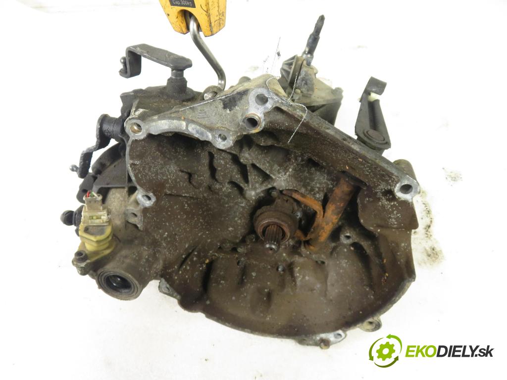 PEUGEOT 206 liftback (2A/C) HB 2000 44,00 1.1 60 - HFZ 1124,00 Prevodovka MANUALNA 20CE88