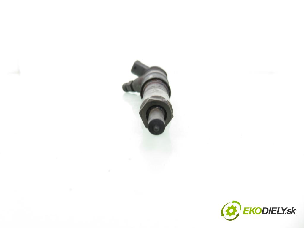 BMW 5 Touring (E39) KOMBI 2000 120,00 525 d - M57 D25 (256D1) 2497,00 vstrekovač 0445110048 ; 7785985 (Vstrekovače)
