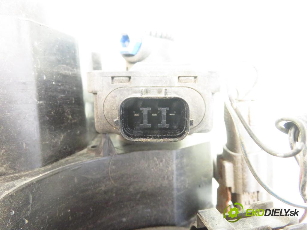 MAZDA 5 (CR19) MINIVAN 2006 81,00 2.0 MZR-CD 110 - RF7J 1998,00 Svetlo PP P5115R