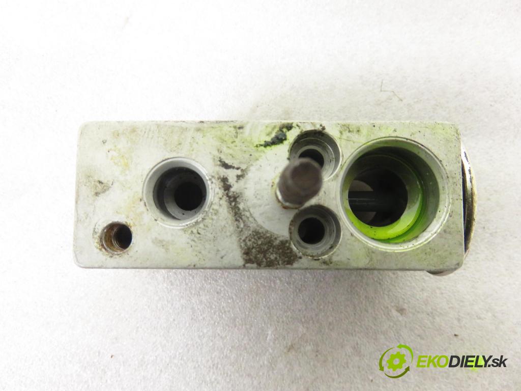 FIAT DUCATO Furgon (250_, 290_) FURGON 2007 88,00 120 Multijet 2.3 D - F1AE0481D 2287,00 VENTIL klimatizácie A310010E0