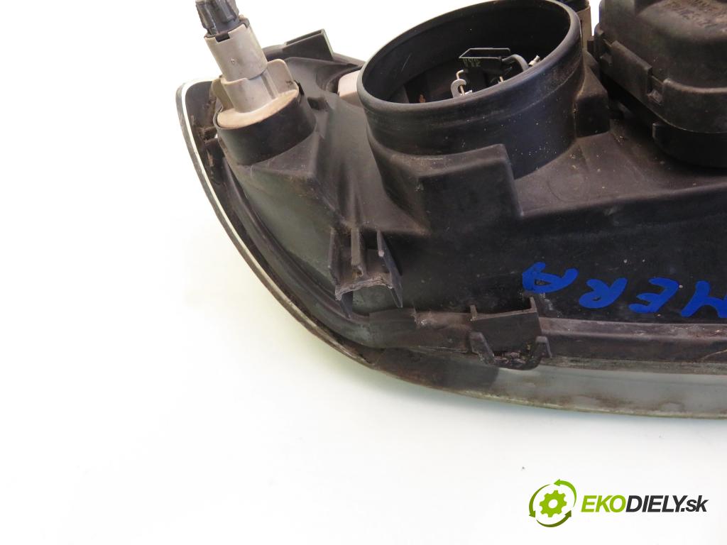 NISSAN PRIMERA Hatchback (P11) LIFTBACK 2001 84,00 1.8 16V - QG18DE 1769,00 Svetlo LP 89006288