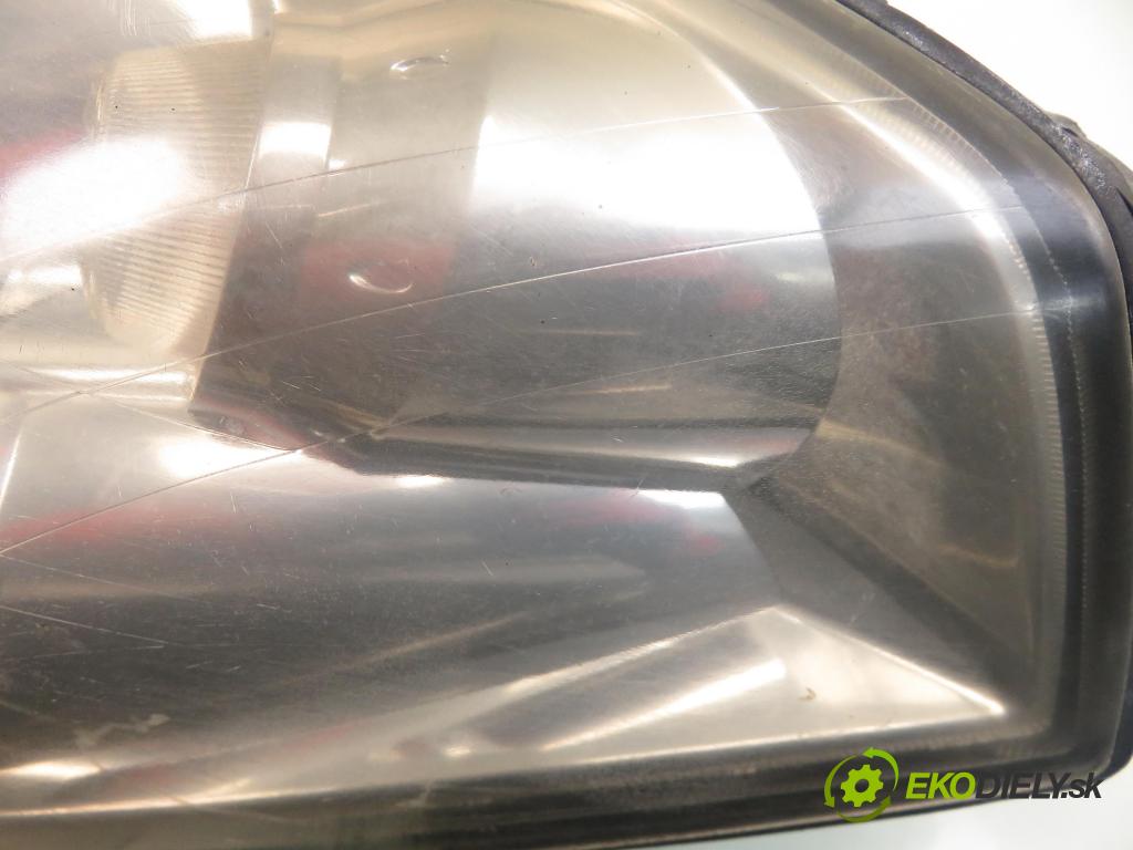 NISSAN PRIMERA (P12) LIFTBACK 2005 103,00 2 - QR20DE 1998,00 Svetlo LP 1EJ23801101 ; 26060AU810