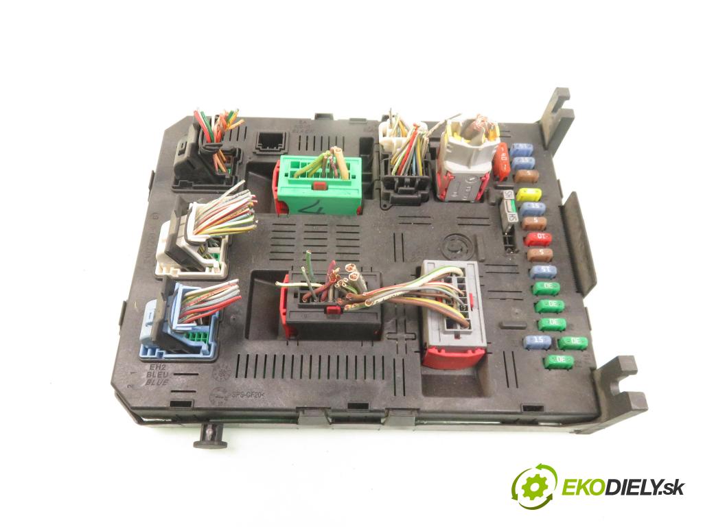 CITROEN C4 I (LC_) HB 2005 66,00 1.6 HDi - 9HX (DV6ATED4) 1560,00 MODUL BSI 216777914 ; 216761594