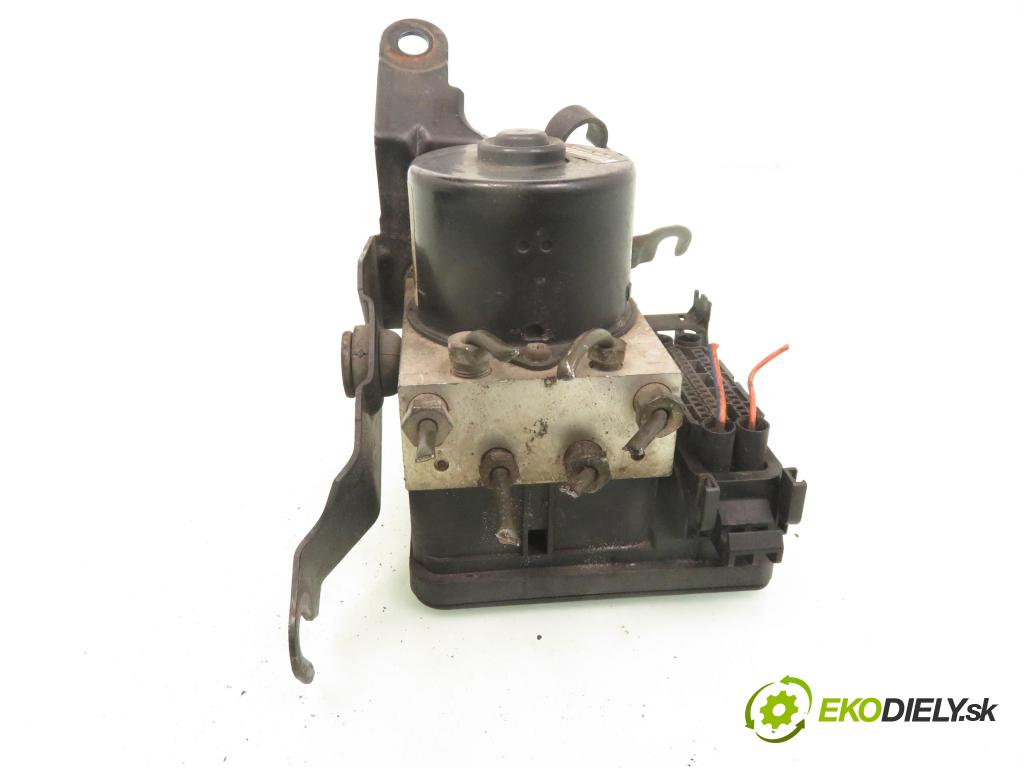 FORD FIESTA V (JH_, JD_) HB 2002 50,00 1.4 TDCi 8V 68 - F6JA 1399,00 Pumpa ABS 2S612M110CD ; D351437A0Z01 (Pumpy ABS)