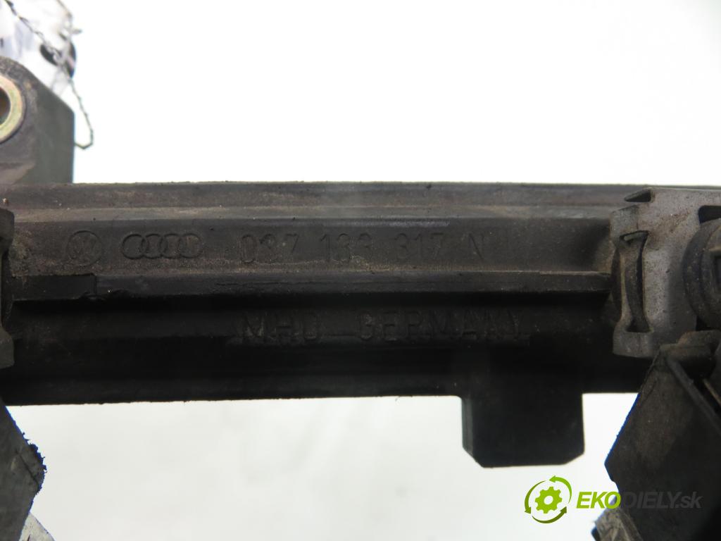 VW SHARAN (7M8, 7M9, 7M6) MINIVAN 2001 85,00 2 - ADY 1984,00 Lišta vstrekovacia 0280155791 ; 2900900529 (Vstrekovacie lišty)