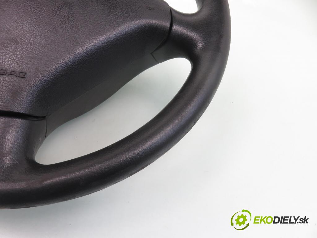 PEUGEOT 307 (3A/C) HB 2004 65,00 1.4 16V - KFU (ET3J4) 1360,00 Volant  (Volanty)