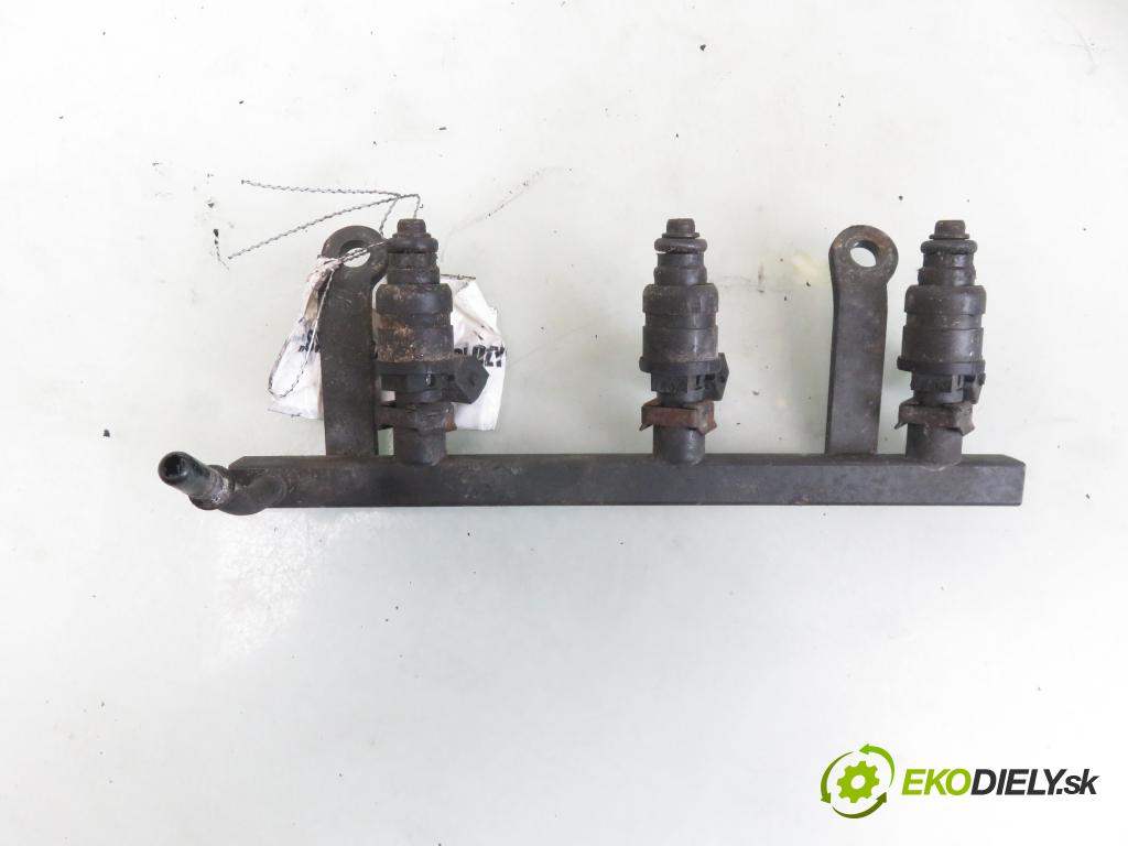 DAEWOO TICO (KLY3) HB 2000 35,00 0.8 48 - F8C 796,00 Lišta vstrekovacia 96351840 (Vstrekovacie lišty)