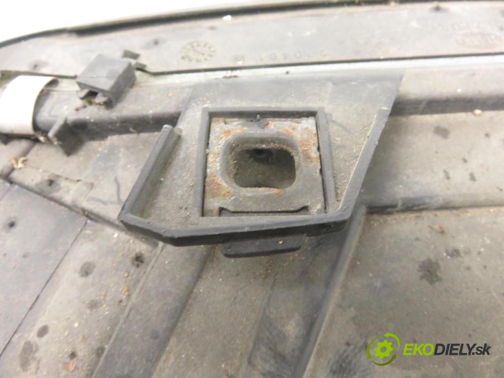 AUDI A6 Avant (4B5, C5) KOMBI 1998 142,00 2.8 quattro - ACK 2771,00 Svetlo LP 14847300
