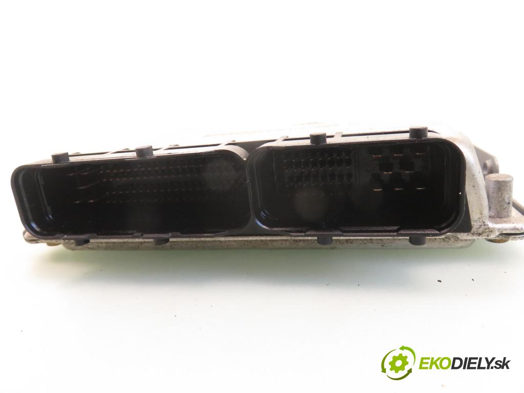 HONDA CIVIC VII Hatchback (EU, EP, EV) HB 2003 74,00 1.7 CTDi 101 - 4EE-2 (Isuzu) 1686,00 Riadiaca jednotka Motor 0281010419 ; 37820PLZE00
