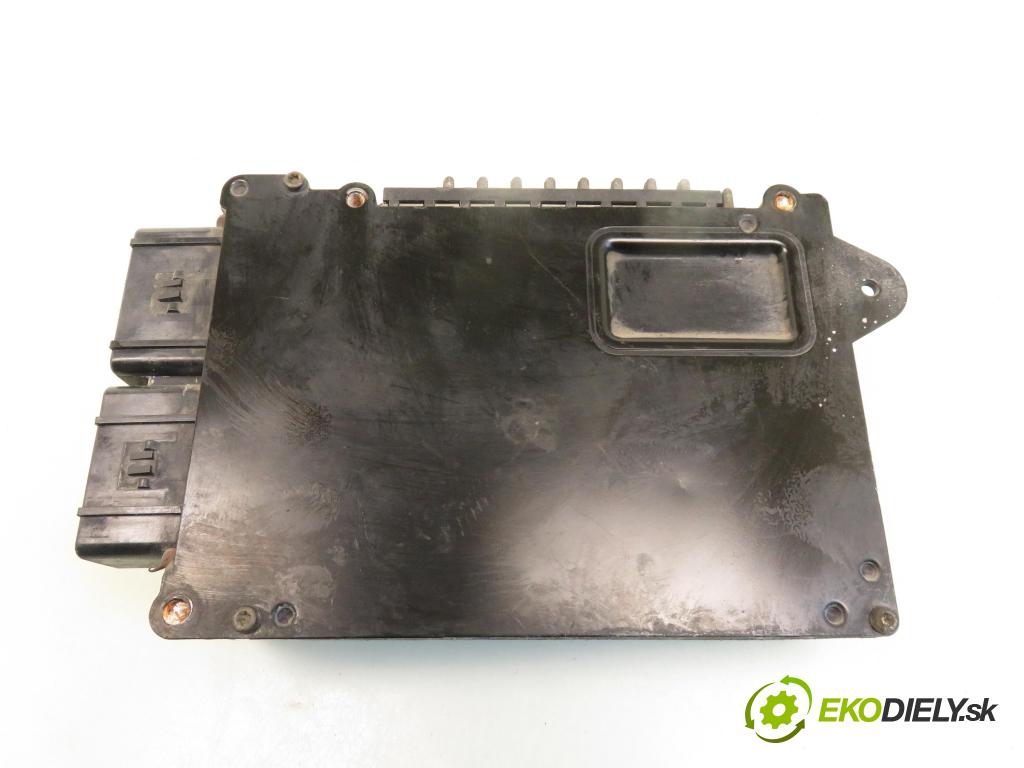 CHRYSLER VOYAGER / GRAND VOYAGER III (GS) VAN 1998 110,00 3 - EFA 2972,00 Riadiaca jednotka Motor 04834648
