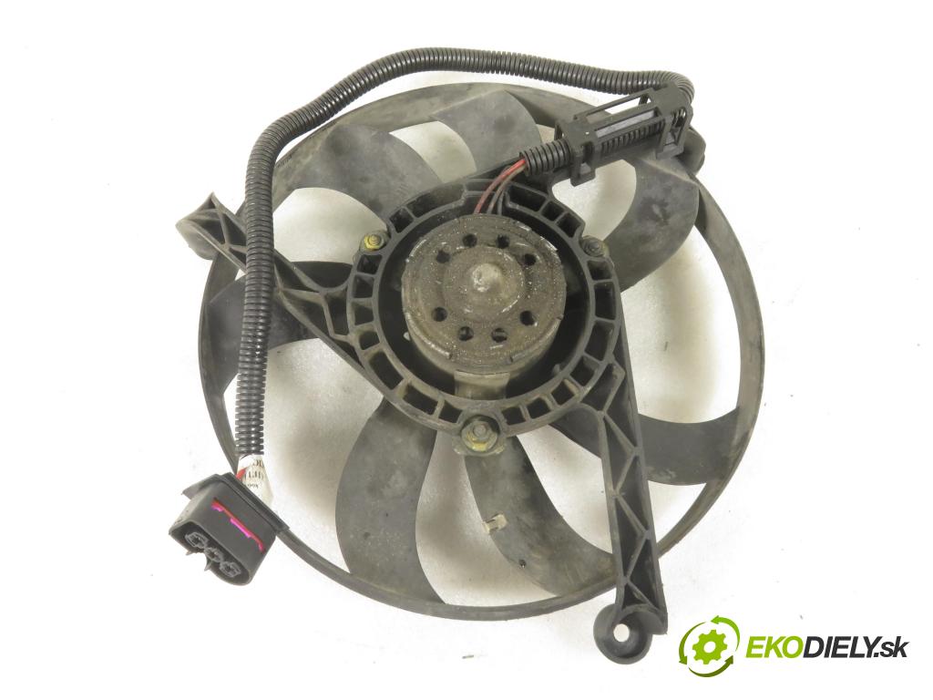 VW GOLF IV (1J1) HB 1998 74,00 1.6 - AKL 1595,00 Ventilátor chladič vody 1J0121206D