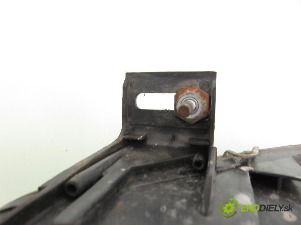 FIAT STILO (192_) HB 2002 59,00 1.9 JTD (192_XF1A) - 192 A3.000 1910,00 Svetlo PP 6611134R ; 6611133R