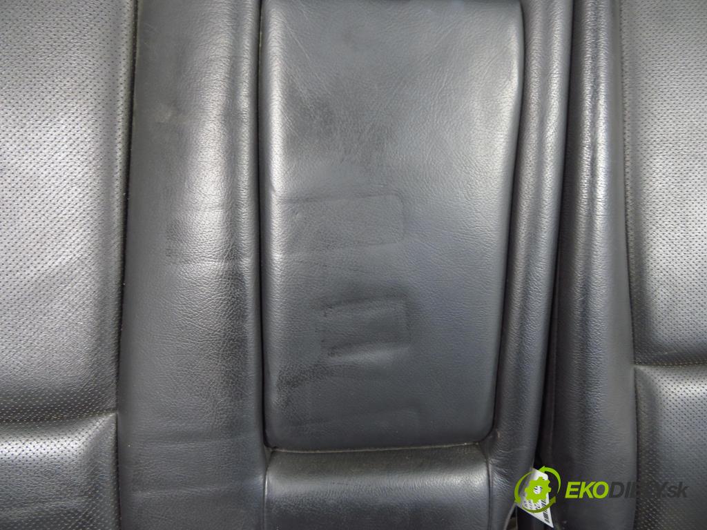 KIA SPORTAGE (JE_, KM_) SUV 2005 83,00 2.0 CRDi - D4EA 1991,00 Sedadlo zadná