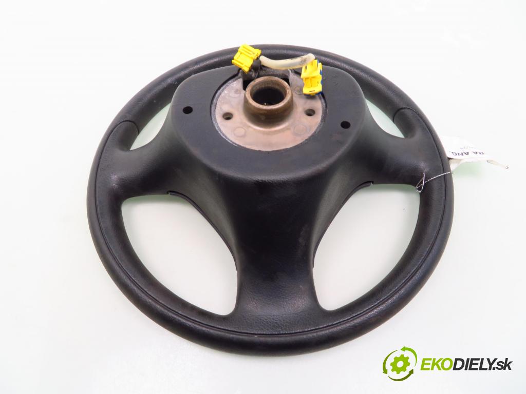 VW BORA (1J2) SEDAN 2003 74,00 1.9 TDI PD 101 - ATD 1896,00 Volant  (Volanty)