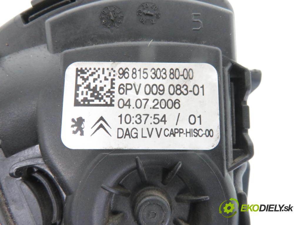 CITROEN C3 I (FC_) HB 2004 50,00 1.4 HDi 8V - 8HX 1398,00 Potenciometer plynového pedálu 968153038000 ; 6PV00908301 (Pedále)