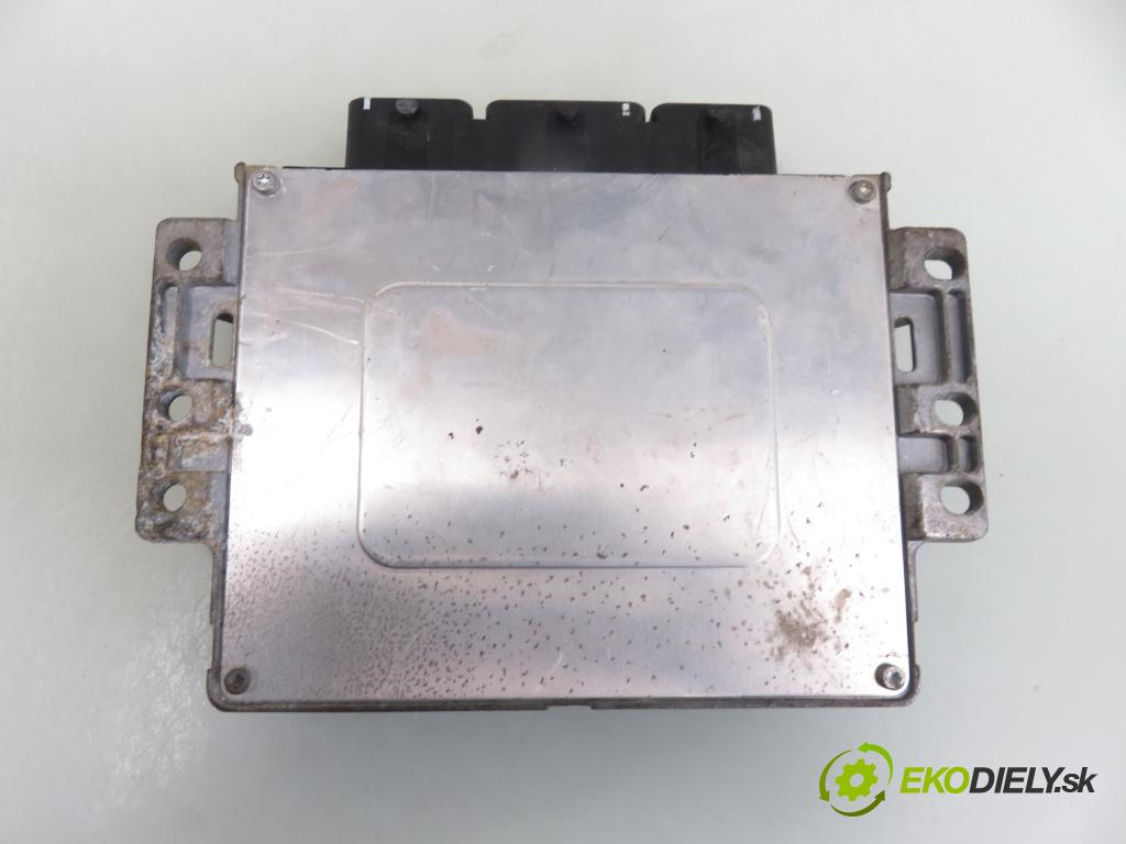 RENAULT LAGUNA II (BG0/1_) LIFTBACK 2002 89,00 1.8 16V 121 - F4P 770 1783,00 Riadiaca jednotka Motor 8200142883 ; 8200045893 ; 216459772