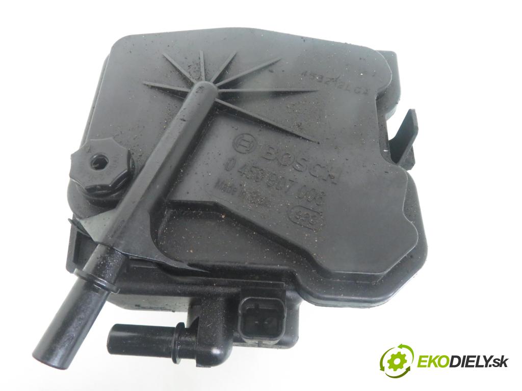 FORD FOCUS II (DA_, HCP) HB 2005 80,00 1.6 TDCi - G8DD 1560,00 Obal filtra paliva 0450907006 ; 9305108C