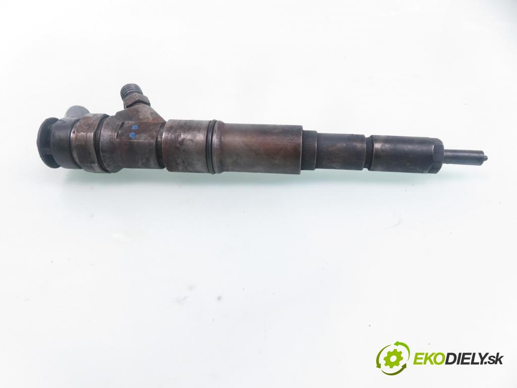BMW 3 Touring (E46) KOMBI 2002 85,00 318 d 116 - M47 D20 (204D4) 1995,00 vstrekovač 0445110149 ; 7790629 (Vstrekovač paliva)
