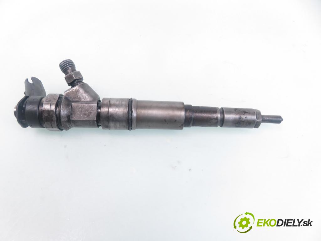 BMW 3 Touring (E46) KOMBI 2002 85,00 318 d 116 - M47 D20 (204D4) 1995,00 vstrekovač 0445110149 ; 7790629 (Vstrekovač paliva)