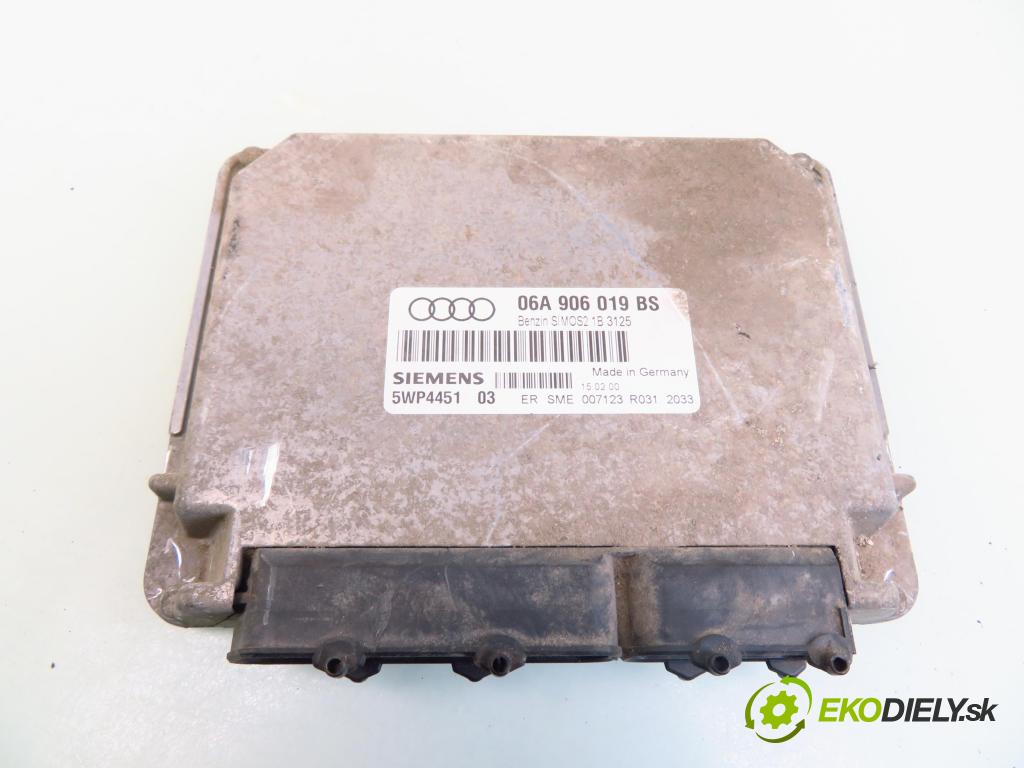 AUDI A3 (8L1) HB 2000 92,00 1.8 - AGN 1781,00 Riadiaca jednotka Motor 06A906019BS ; 5WP445103