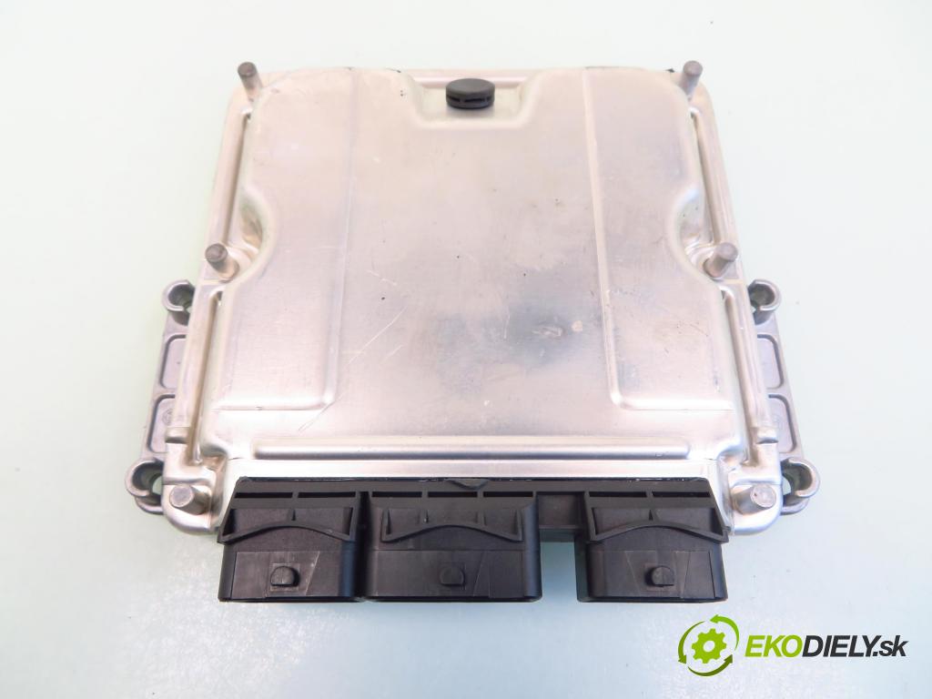 CITROEN C5 I (DC_) LIFTBACK 2005 98,00 2.2 HDi (DC4HXB, DC4HXE) - 4HX (DW12TED4/FAP) 2179,00 Riadiaca jednotka Motor 0281011780 ; 9657157080